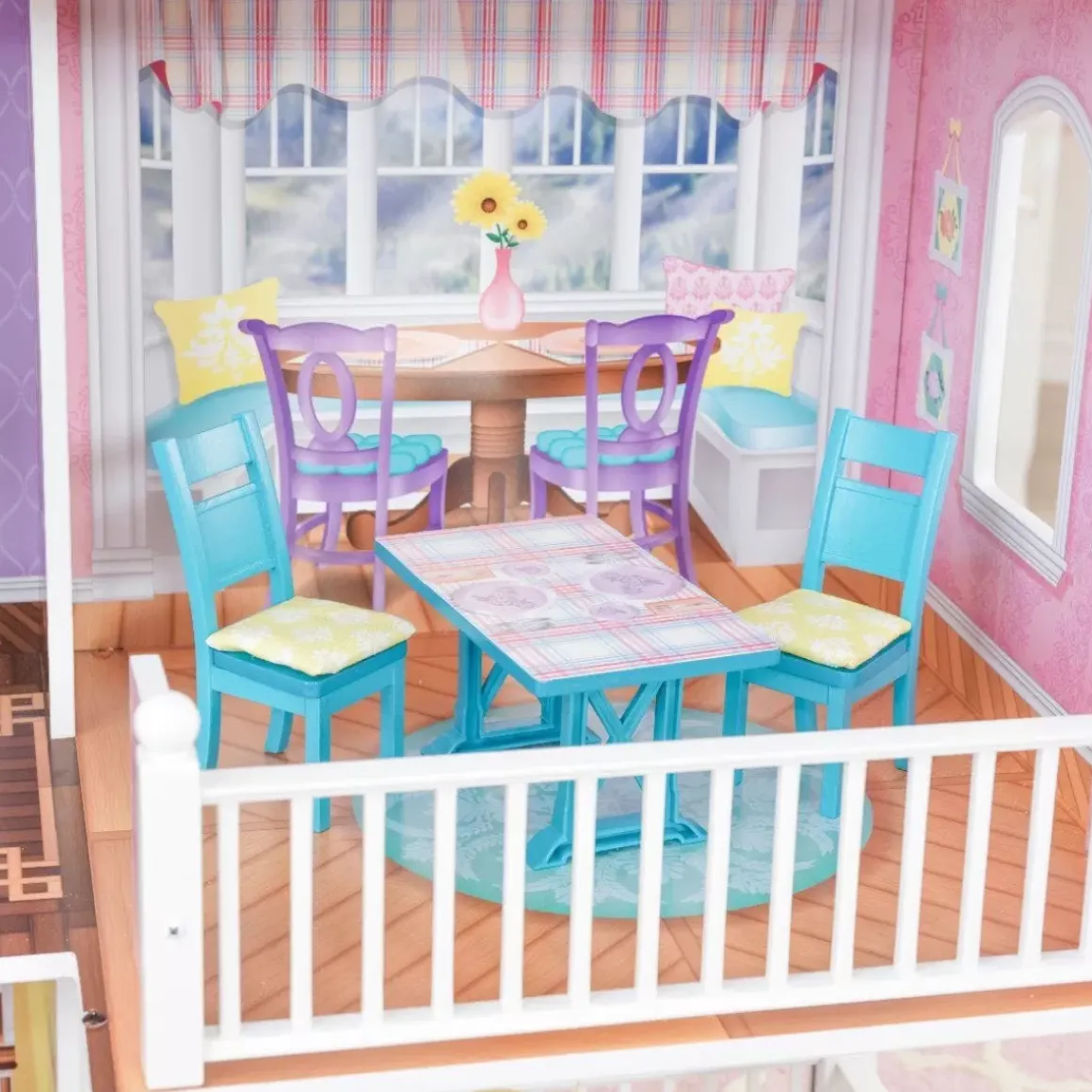 Country Estate Dollhouse