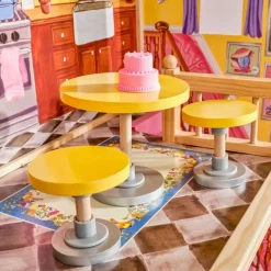 Kayla Dollhouse