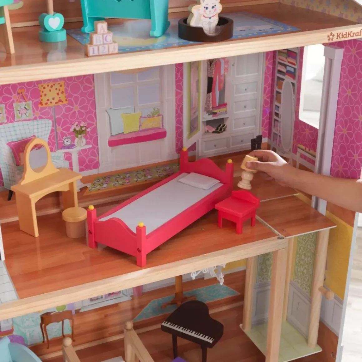 Majestic Mansion Dollhouse