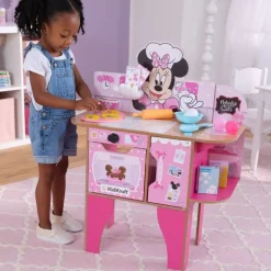 Minnie Mouse Bakery & Cafe