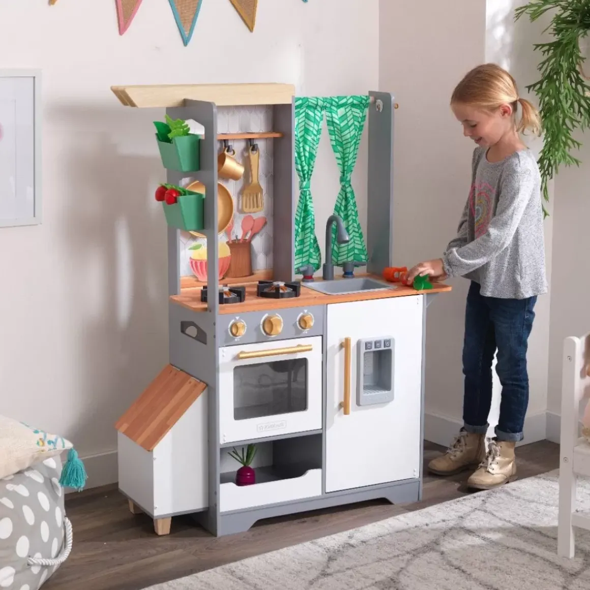 Terrace Garden Play Kitchen